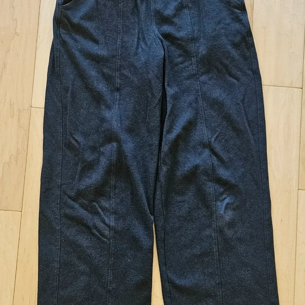 Pact outfit - Picture 4 of 4